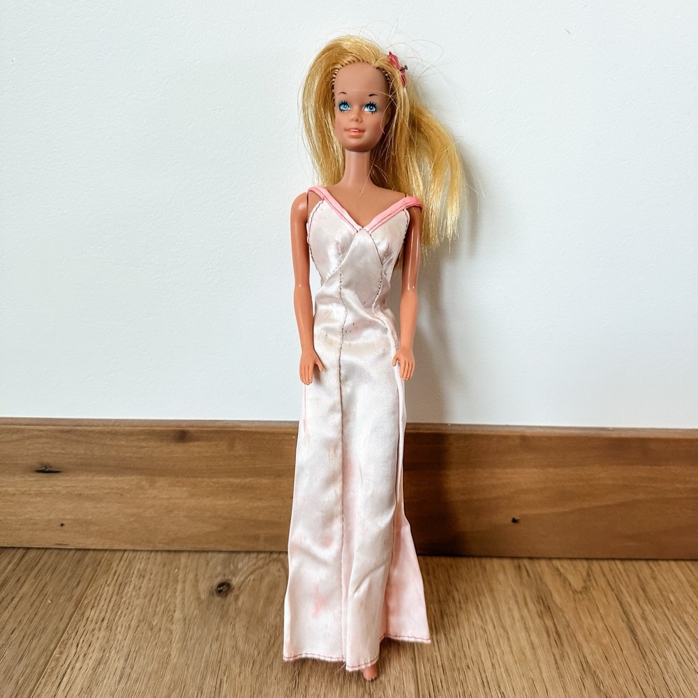 1966 Japan Blonde Malibu Barbie Doll With Flower‎ In Hair Pink Dress